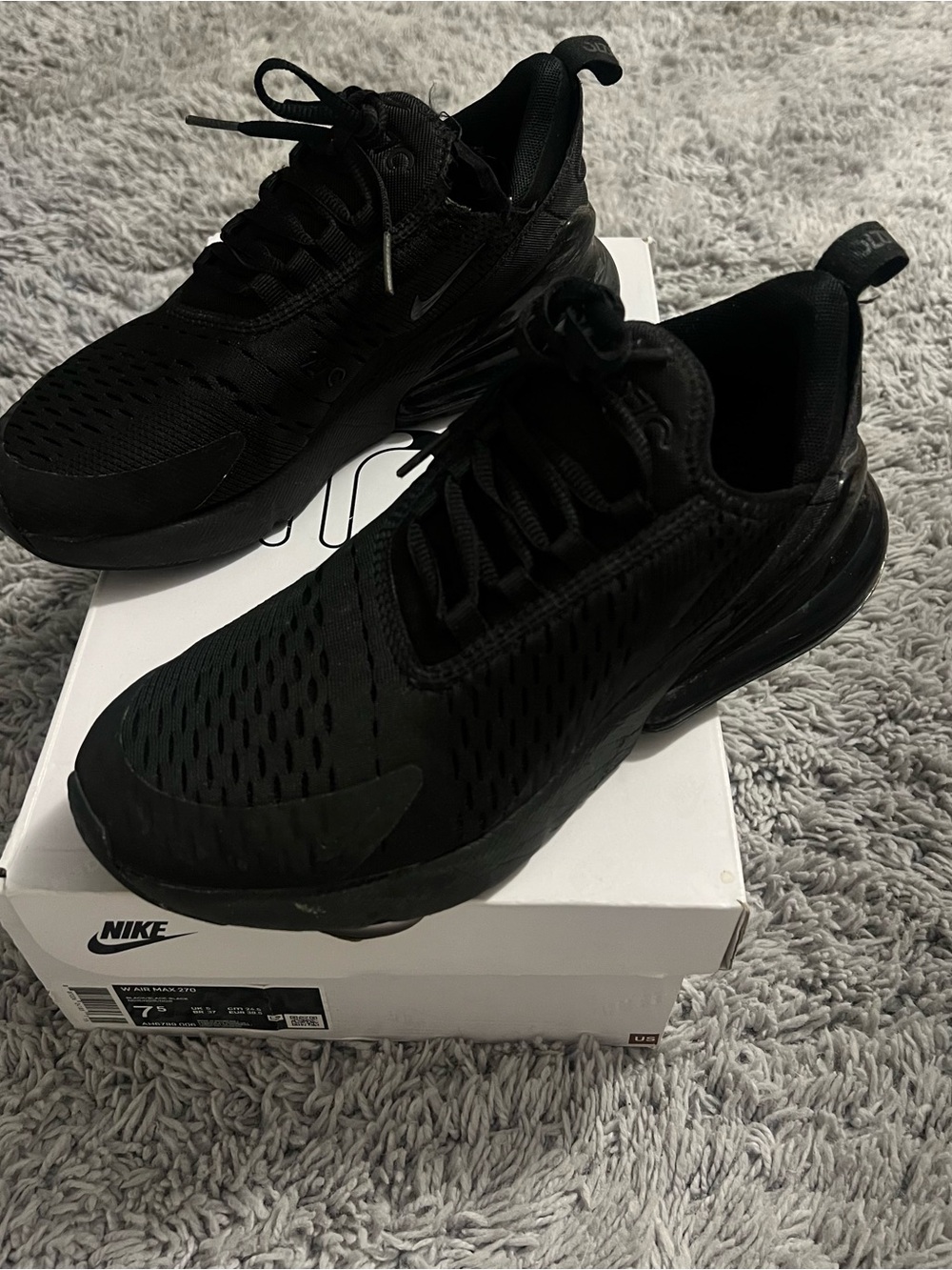 Nike Women Air Max 270
